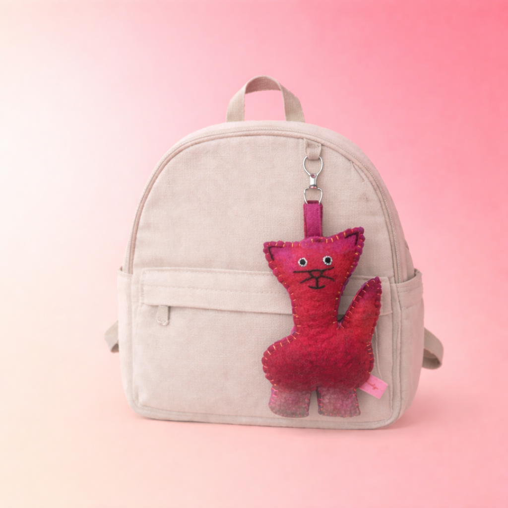 Nureya the Cat - Red & Pink