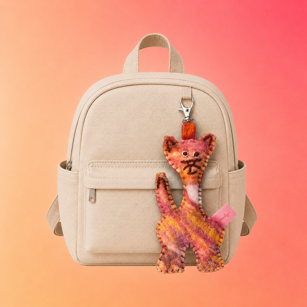 Nureya the Cat - Pink